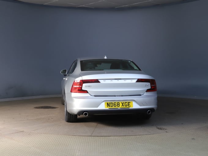 2025 Volvo S90