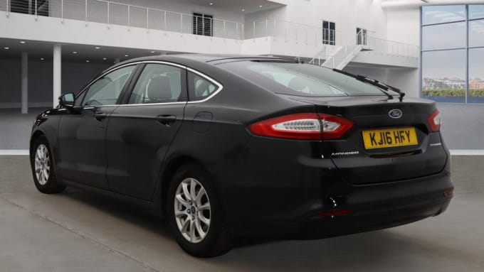 2025 Ford Mondeo