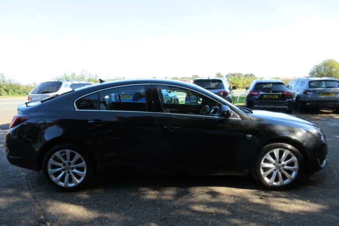 2025 Vauxhall Insignia