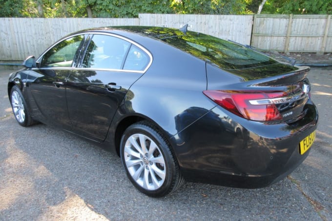 2025 Vauxhall Insignia