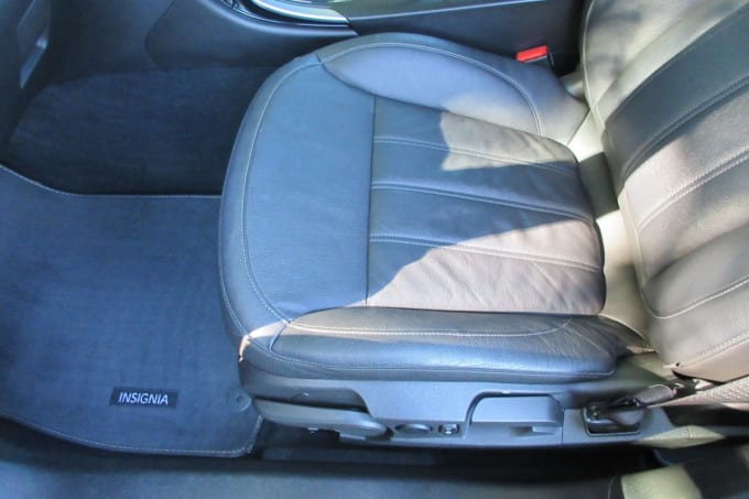 2025 Vauxhall Insignia