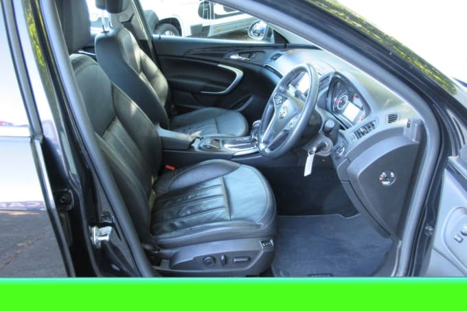 2025 Vauxhall Insignia