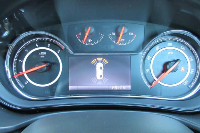 2025 Vauxhall Insignia