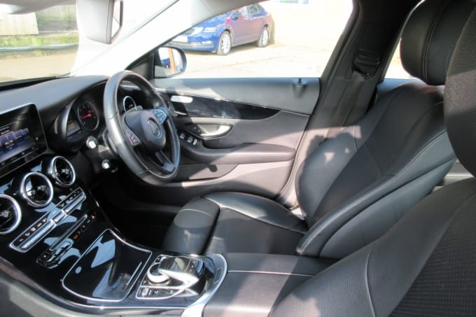2025 Mercedes-benz C-class