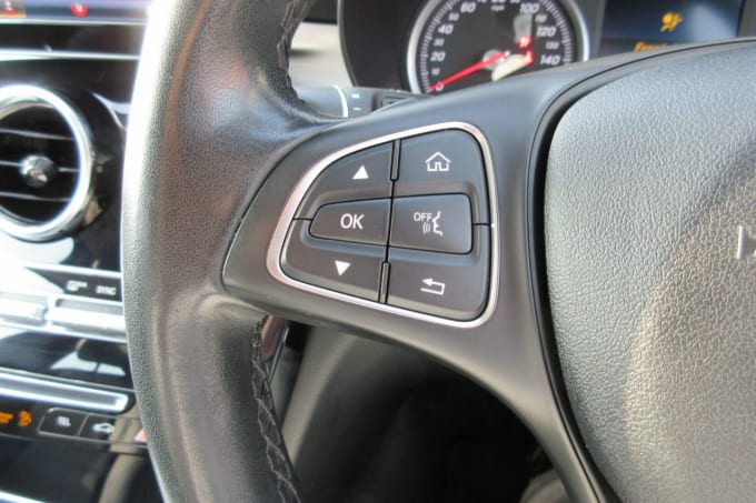 2025 Mercedes-benz C-class
