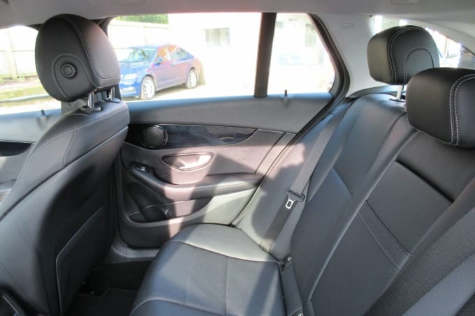 2025 Mercedes-benz C-class