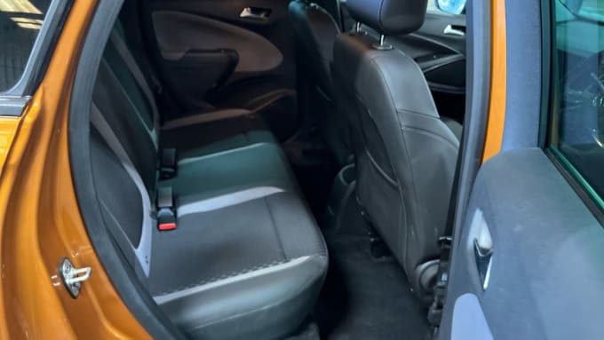 2025 Vauxhall Crossland X