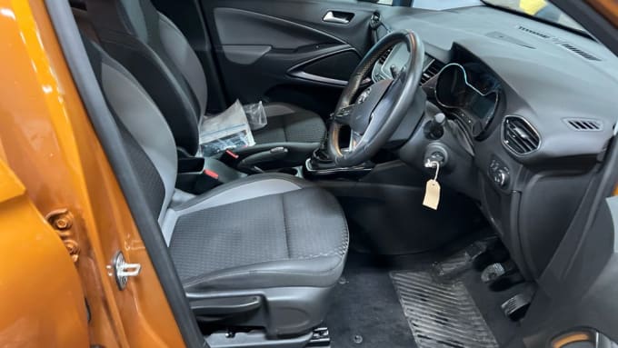 2025 Vauxhall Crossland X