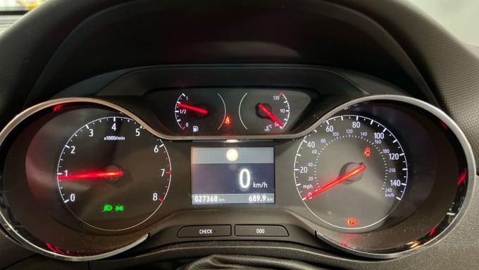 2025 Vauxhall Crossland X