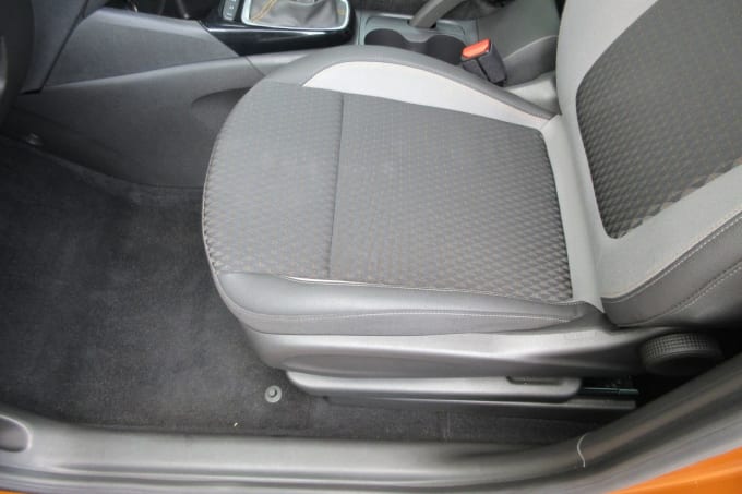 2025 Vauxhall Crossland X
