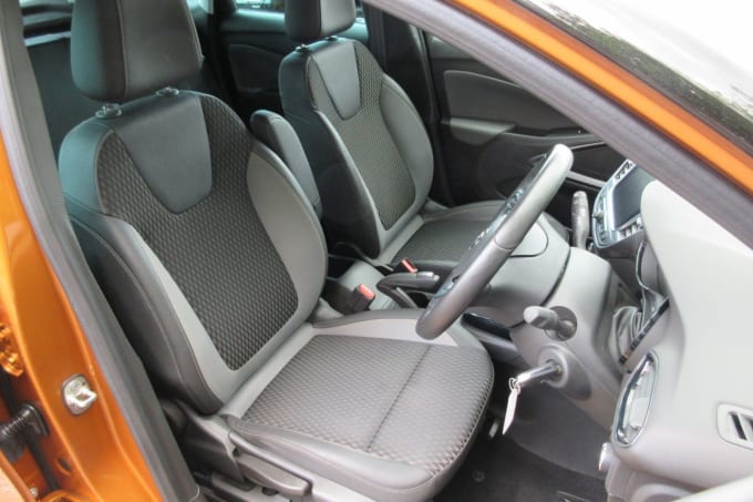 2025 Vauxhall Crossland X