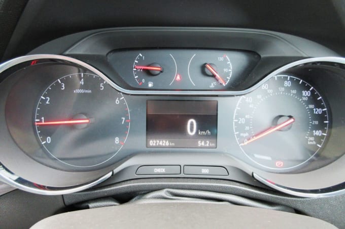 2025 Vauxhall Crossland X