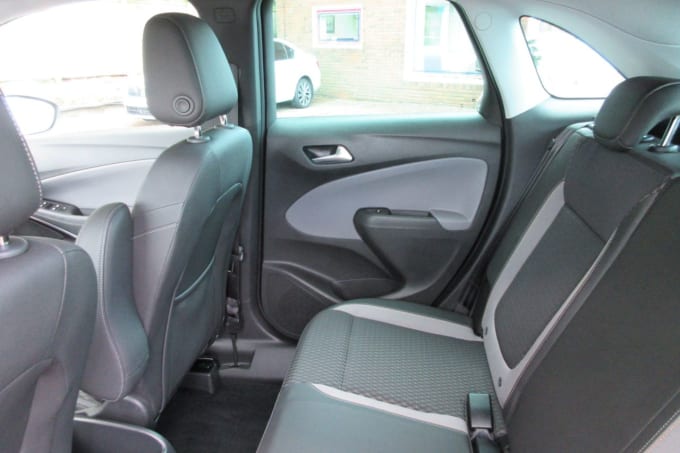 2025 Vauxhall Crossland X