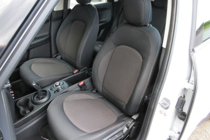 2025 Mini Countryman
