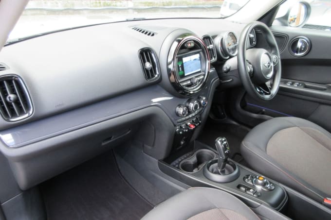 2025 Mini Countryman