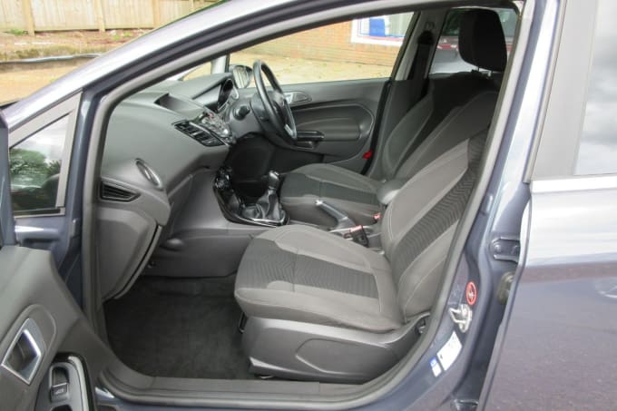 2025 Ford Fiesta