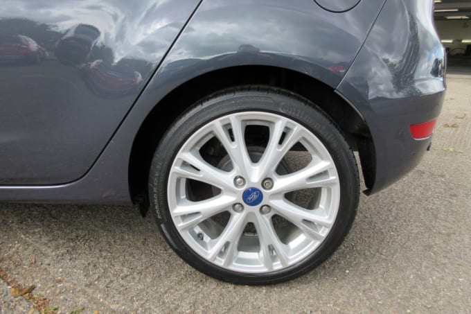 2025 Ford Fiesta