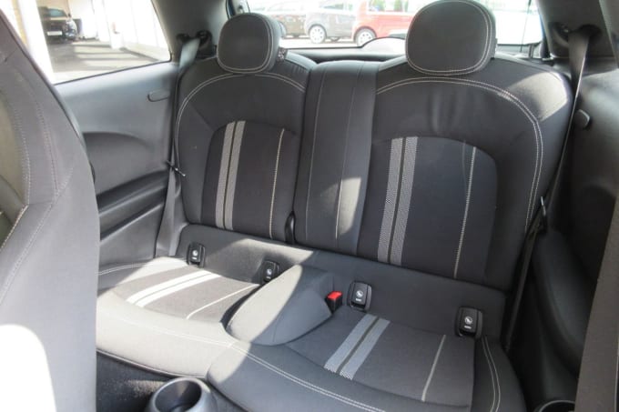 2025 Mini Hatch