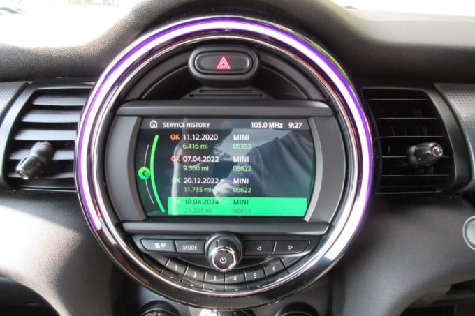 2025 Mini Hatch