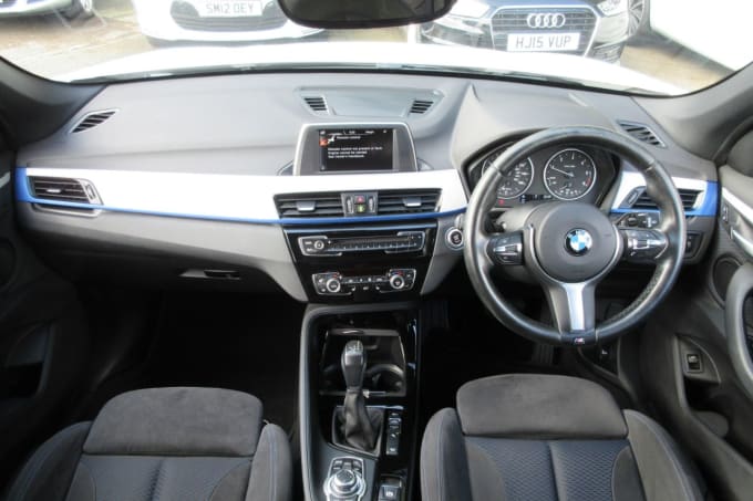 2025 BMW X1