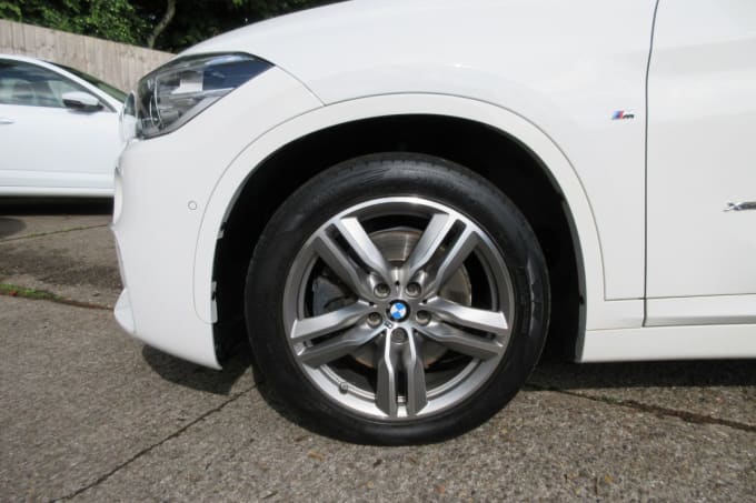 2025 BMW X1