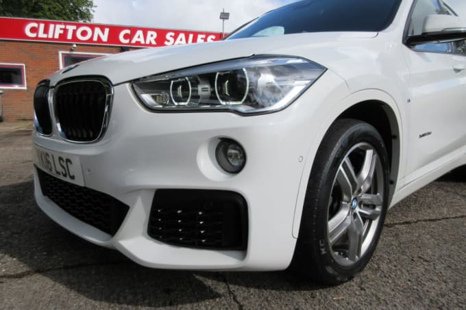 2025 BMW X1