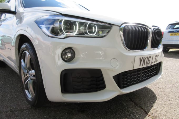 2025 BMW X1