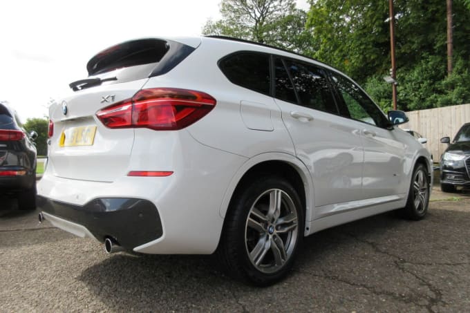 2025 BMW X1