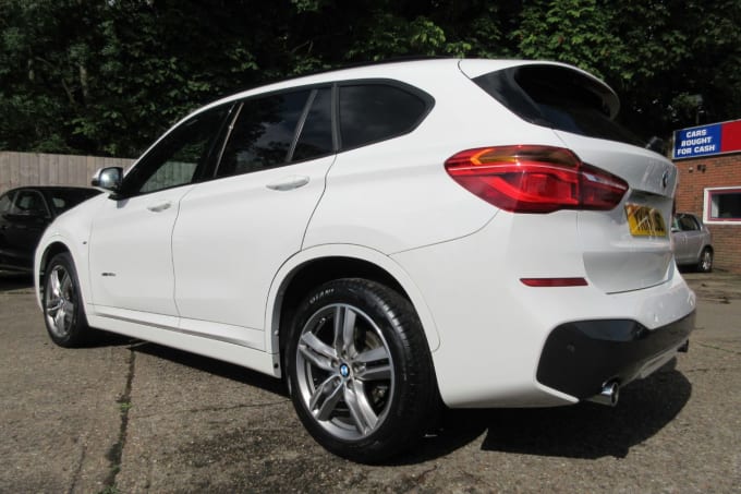 2025 BMW X1