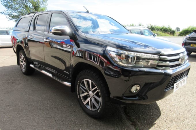 2025 Toyota Hi-lux
