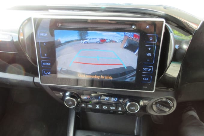 2025 Toyota Hi-lux