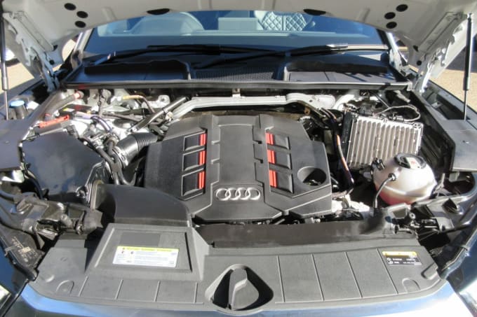 2020 Audi Sq5