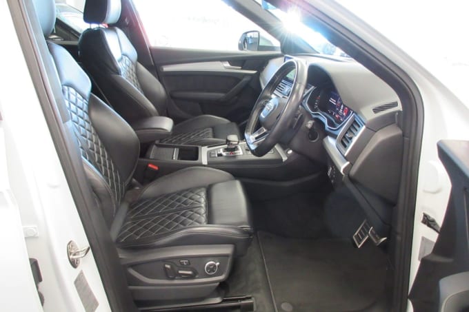 2020 Audi Sq5