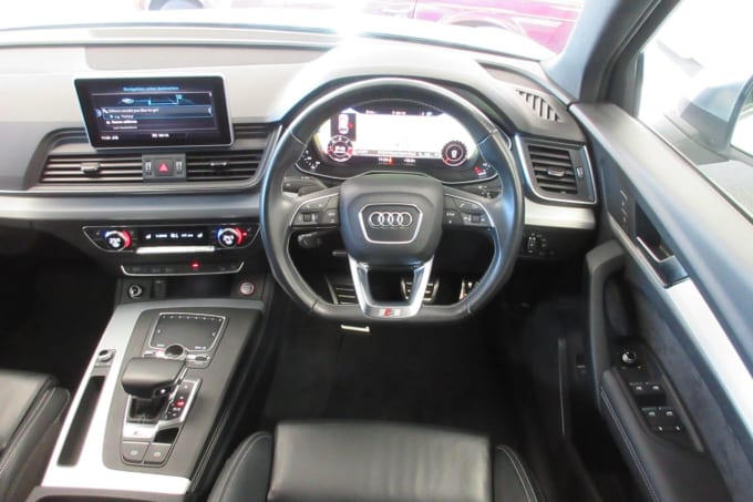 2020 Audi Sq5