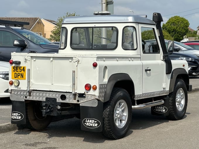 2005 Land Rover Defender 90