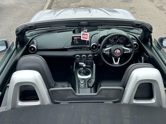 2025 Fiat 124 Spider