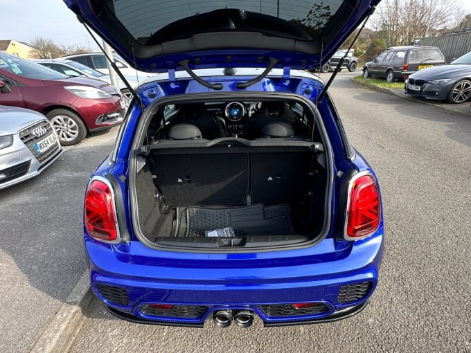 2025 Mini Hatch