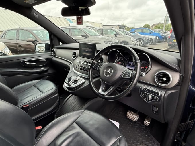 2025 Mercedes-benz V-class
