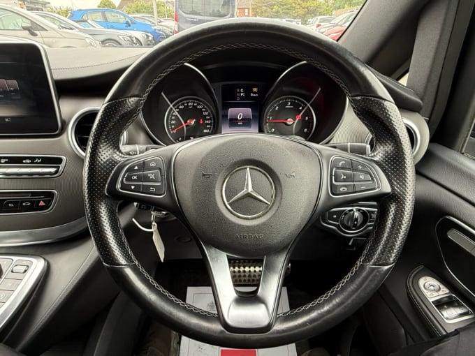 2025 Mercedes-benz V-class