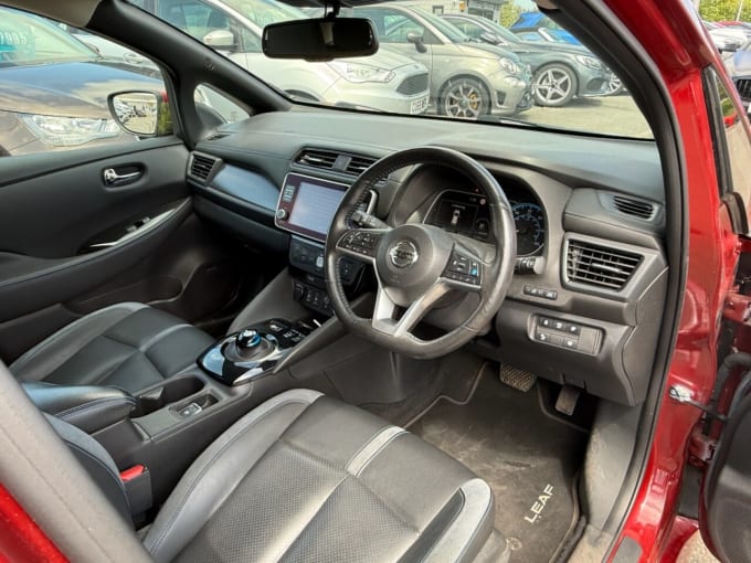 2025 Nissan Leaf