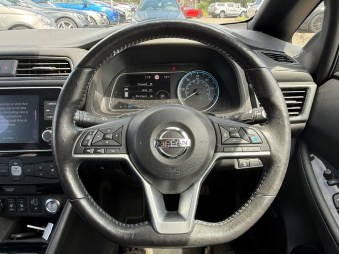 2025 Nissan Leaf