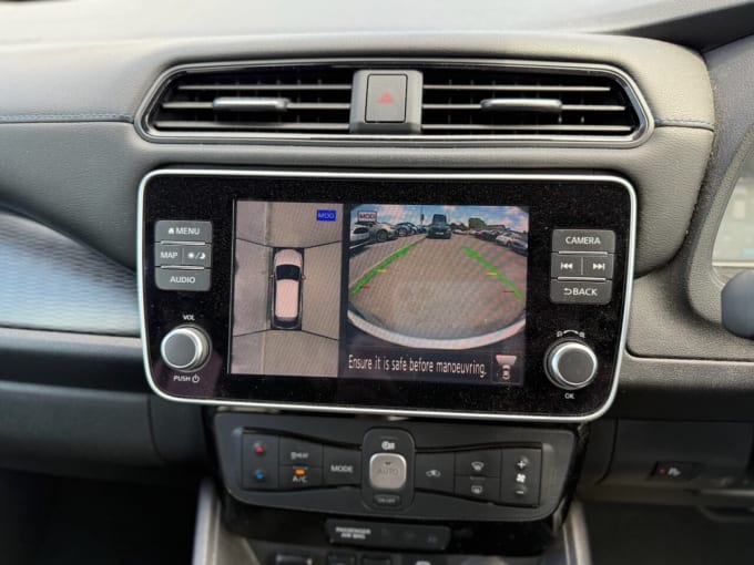 2025 Nissan Leaf