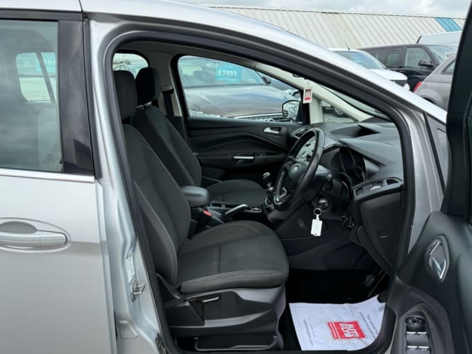 2025 Ford Grand C-max