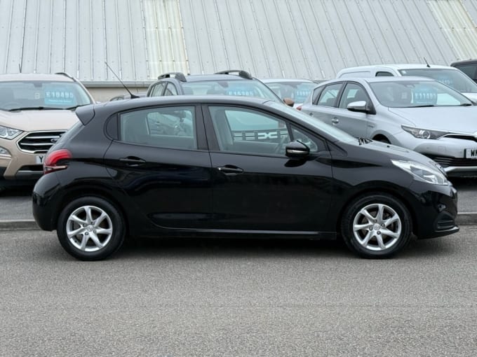2025 Peugeot 208