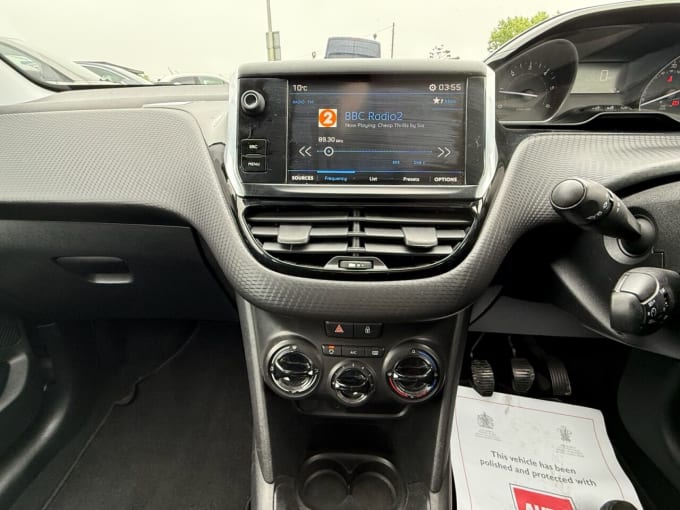2025 Peugeot 208