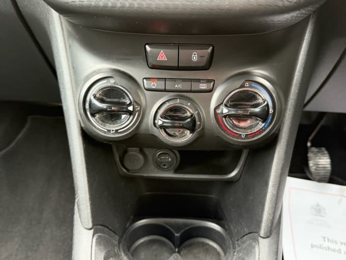 2025 Peugeot 208
