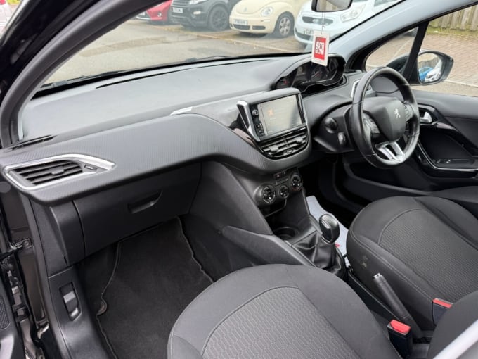 2025 Peugeot 208
