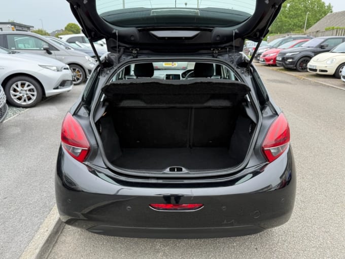 2025 Peugeot 208