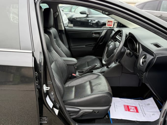 2025 Toyota Auris