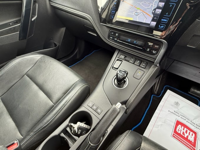 2025 Toyota Auris